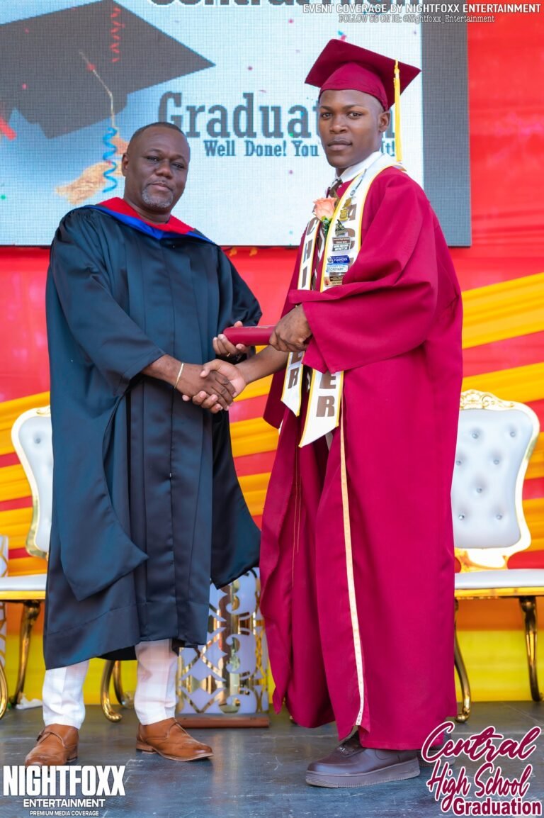 484953109_1062275619259704_4654882820783218943_n