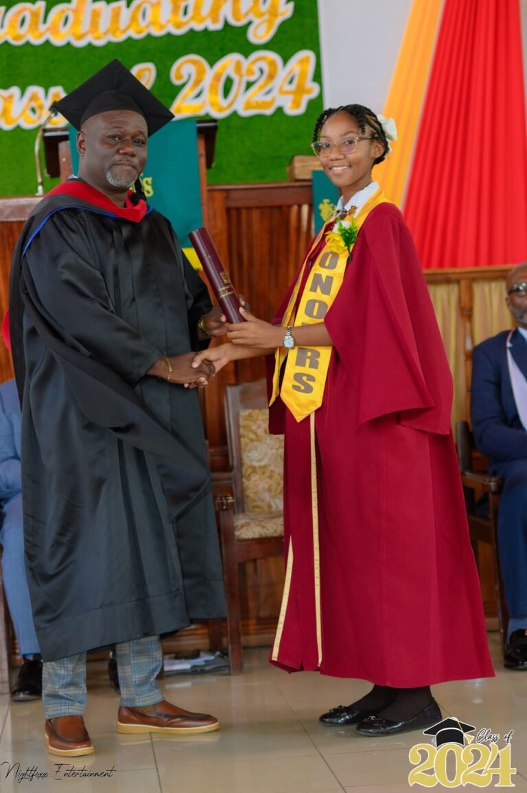 487301929_1072575561563043_459357943358849496_n