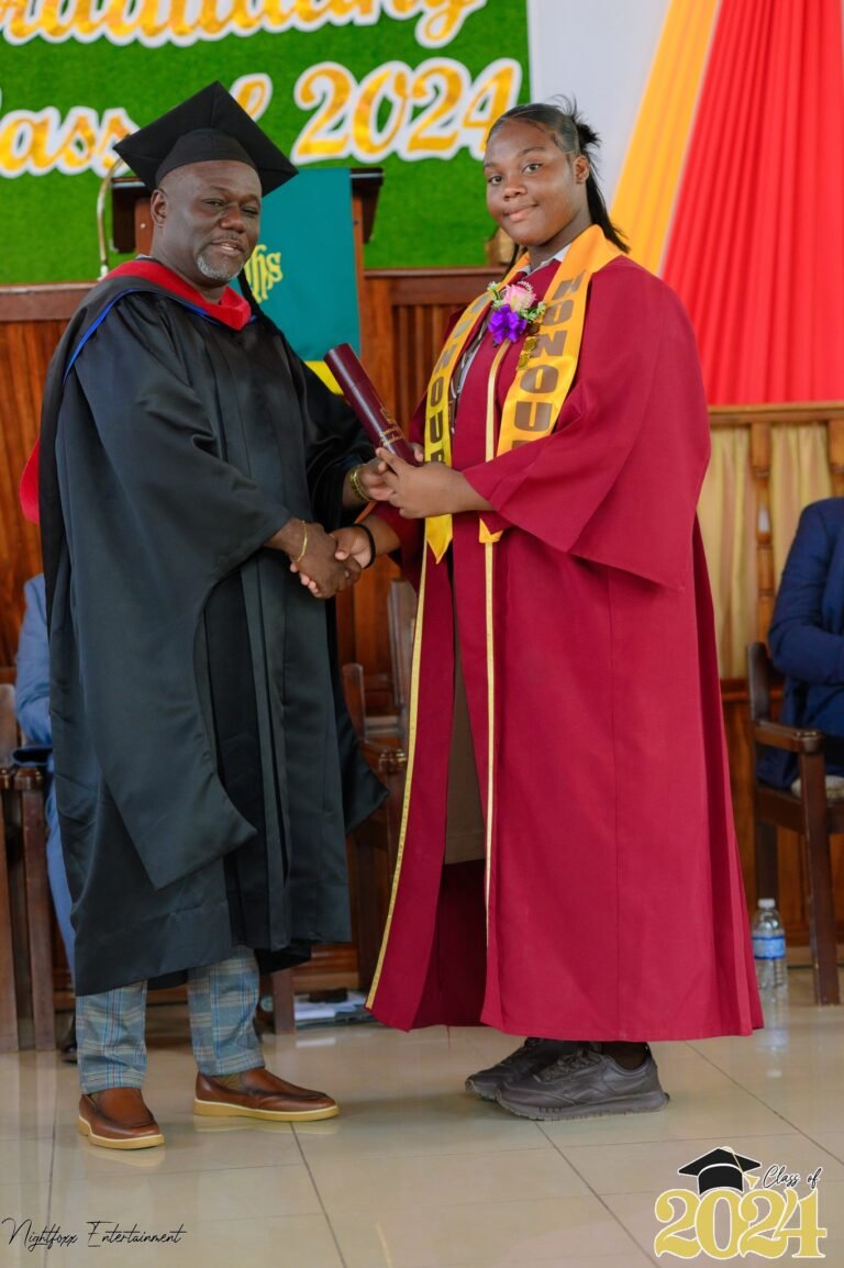 487304163_1072575328229733_2083867493027864569_n